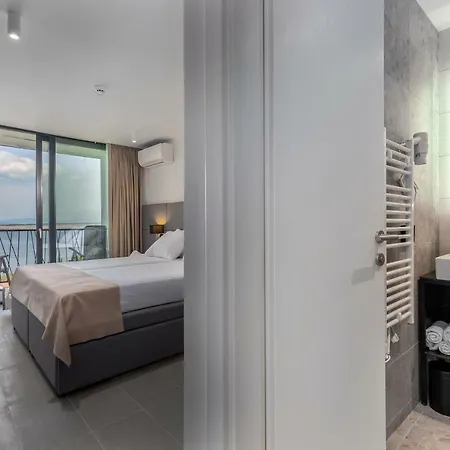 Paviljoni Omorika 3* Crikvenica