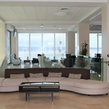 Paviljoni Omorika Hotel 3*