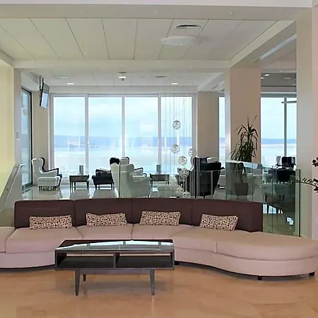 Hotel Paviljoni Omorika 3*