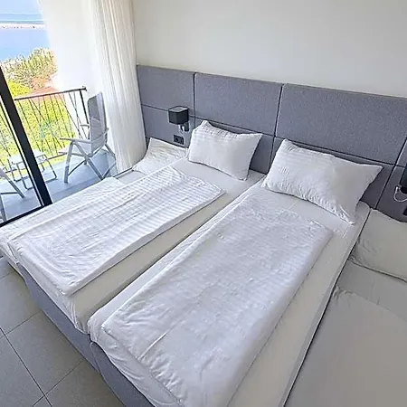 Hotel Paviljoni Omorika 3*