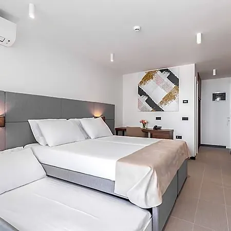 Paviljoni Omorika 3*